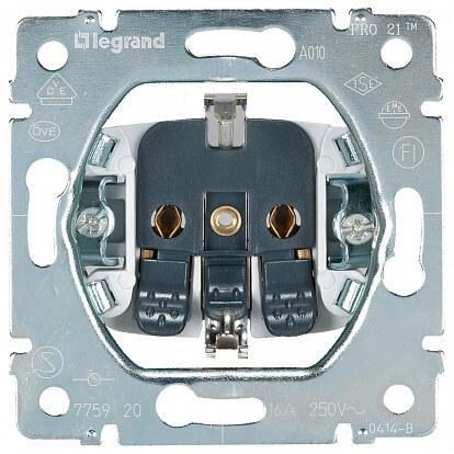 Розетка 2К+3 Legrand Galea Life 16A 250V с/з безвинтовой зажим 775920 Розетка 2К+3 Legrand Galea Life 16A 250V с/з безвинтовой зажим 775920