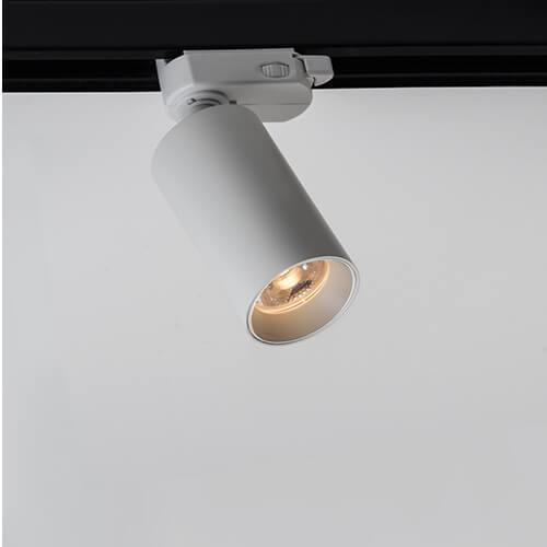 Трековый светодиодный светильник Italline M04-308 white 3000K Трековый светодиодный светильник Italline M04-308 white 3000K