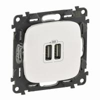 Розетка USB двойная Legrand Valena Allure 240V/5V 1500mA жемчуг 754999