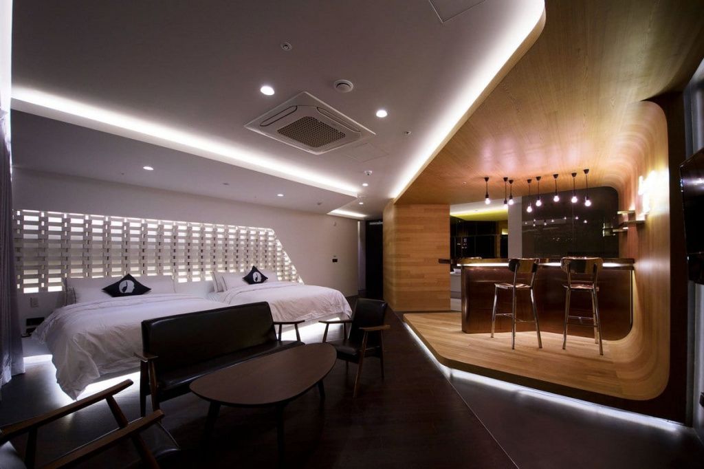 Futuristicheskij-nomer-v-otele-Hotel-the-Designers-Incheon.jpg