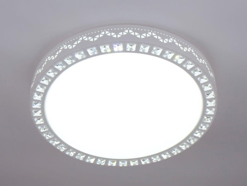 Потолочный светодиодный светильник Escada 10222/S LED Потолочный светодиодный светильник Escada 10222/S LED