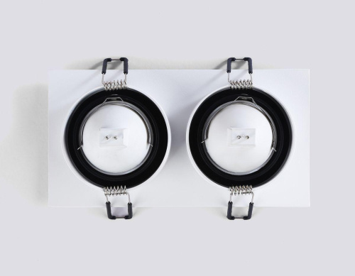 Встраиваемый светильник Ambrella Light Techno Spot Standard Tech TN102732 Встраиваемый светильник Ambrella Light Techno Spot Standard Tech TN102732