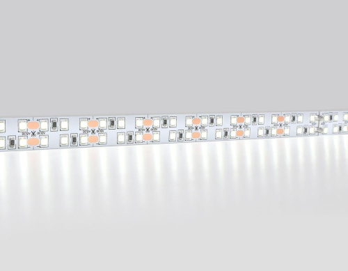 Светодиодная лента Ambrella Light 24W/m 240LED/m 2835SMD холодный белый 5M GS1703 Светодиодная лента Ambrella Light 24W/m 240LED/m 2835SMD холодный белый 5M GS1703