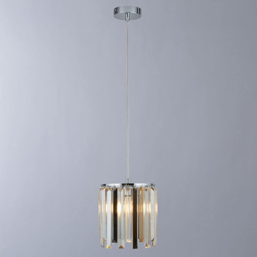 Подвесной светильник Divinare Nova 1223/02 SP-1 Подвесной светильник Divinare Nova 1223/02 SP-1