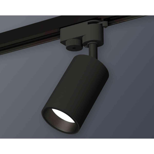 Комплект трекового светильника Ambrella light Track System XT6323021 SBK черный песок (A2521, C6323, N6111) Комплект трекового светильника Ambrella light Track System XT6323021 SBK черный песок (A2521, C6323, N6111)