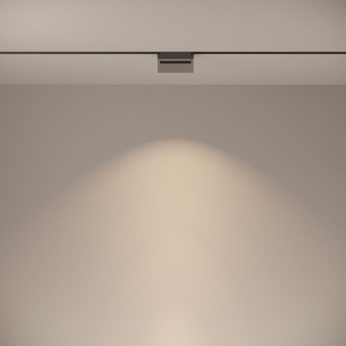 Трековый светодиодный светильник для магнитного шинопровода Maytoni Track lamps TR013-2-10W4K-B Трековый светодиодный светильник для магнитного шинопровода Maytoni Track lamps TR013-2-10W4K-B
