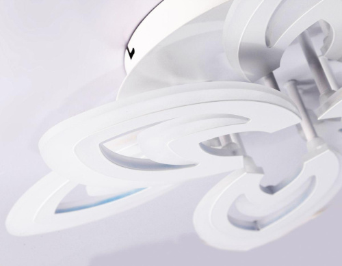 Потолочная светодиодная люстра Ambrella light Acrylica Original FA4546 Потолочная светодиодная люстра Ambrella light Acrylica Original FA4546