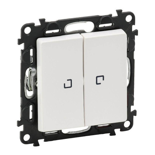 Переключатель двухклавишный Legrand Valena Life 10А 250В с подсветкой белый 752409 Переключатель двухклавишный Legrand Valena Life 10А 250В с подсветкой белый 752409