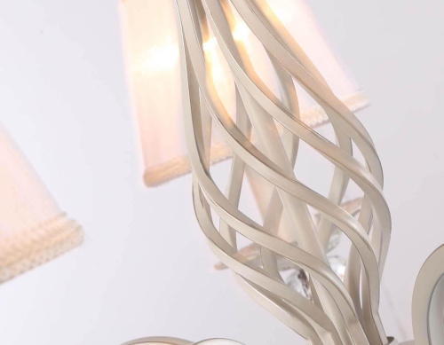 Подвесная люстра Ambrella light Traditional TR4547 Подвесная люстра Ambrella light Traditional TR4547