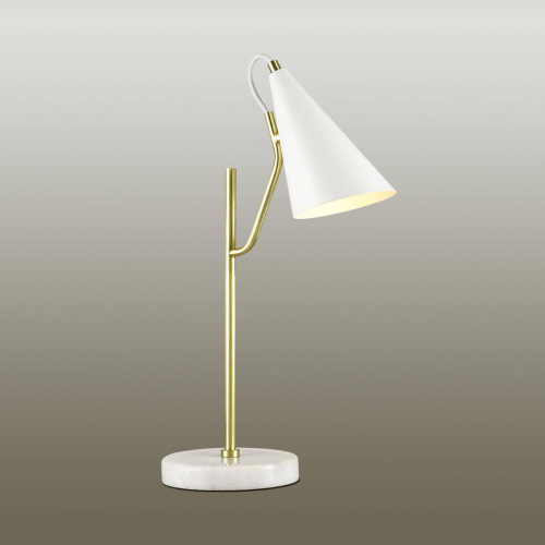 Настольная лампа Lumion Watson 4439/1T Настольная лампа Lumion Watson 4439/1T