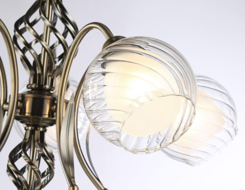 Потолочная люстра Ambrella light Traditional TR3070 Потолочная люстра Ambrella light Traditional TR3070