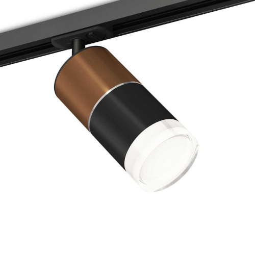 Комплект трекового светильника Ambrella light Track System XT (A2537, C7404, A2070, C7402, N7160) XT7402061 Комплект трекового светильника Ambrella light Track System XT (A2537, C7404, A2070, C7402, N7160) XT7402061