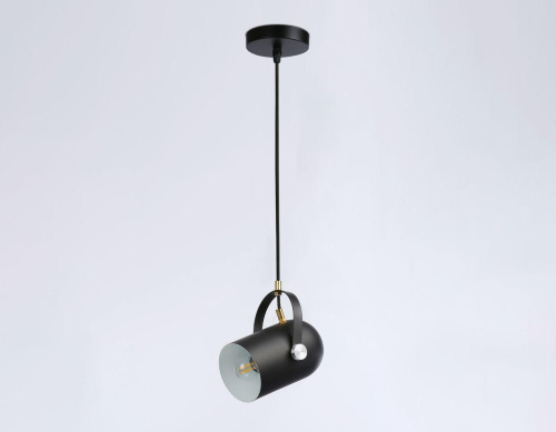 Подвесной светильник Ambrella light Traditional TR8206 Подвесной светильник Ambrella light Traditional TR8206