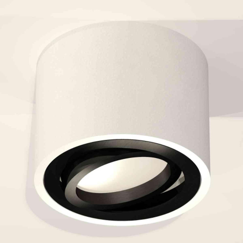 Комплект накладного светильника Ambrella light Techno Spot XS7510002 SWH/PBK белый песок/черный полированный (C7510, N7002) Комплект накладного светильника Ambrella light Techno Spot XS7510002 SWH/PBK белый песок/черный полированный (C7510, N7002)