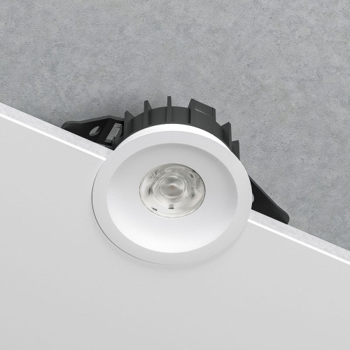 Встраиваемый светодиодный светильник Elektrostandard Combi 25067/LED a069005