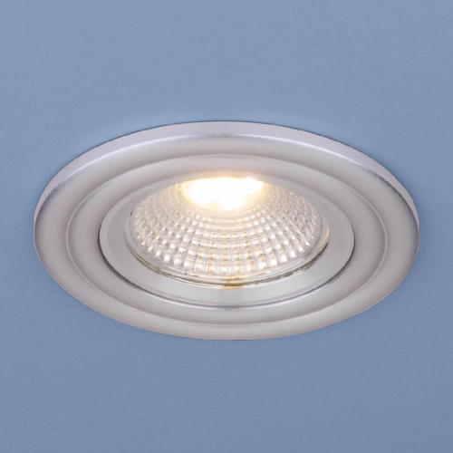 Встраиваемый светодиодный светильник Elektrostandard 9902 LED 3W COB SL серебро a038458 Встраиваемый светодиодный светильник Elektrostandard 9902 LED 3W COB SL серебро a038458