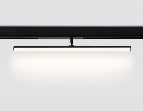 Трековый светодиодный светильник Ambrella Light Track System Magnetic 220V GL1361 Трековый светодиодный светильник Ambrella Light Track System Magnetic 220V GL1361