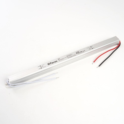 Блок питания для светодиодной ленты Feron LB001 24V 72W IP20 3A 48741 Блок питания для светодиодной ленты Feron LB001 24V 72W IP20 3A 48741