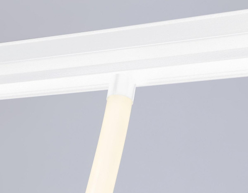 Трековый подвесной светодиодный светильник Ambrella light Track System Magnetic GL4302 Трековый подвесной светодиодный светильник Ambrella light Track System Magnetic GL4302