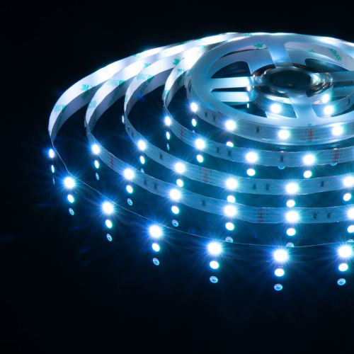 Светодиодная лента Elektrostandard 7,2W/m 30LED/m 5050SMD RGB 5M a027833 Светодиодная лента Elektrostandard 7,2W/m 30LED/m 5050SMD RGB 5M a027833