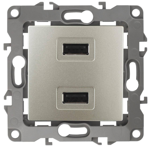 Устройство зарядное USB ЭРА 12 5V-2,1A 12-4110-04 Б0027494 Устройство зарядное USB ЭРА 12 5V-2,1A 12-4110-04 Б0027494