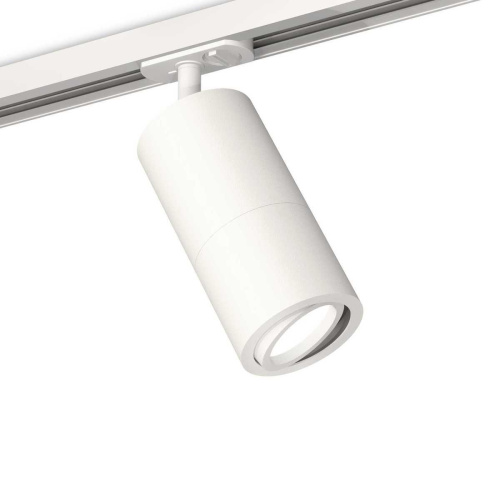 Комплект трекового светильника Ambrella light Track System XT (A2536, C7421, A2011, C7401, N7001) XT7401080 Комплект трекового светильника Ambrella light Track System XT (A2536, C7421, A2011, C7401, N7001) XT7401080