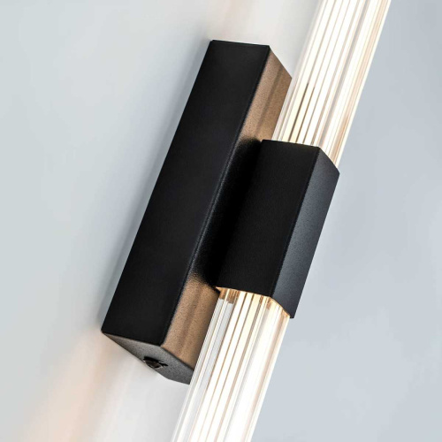 Настенный светильник LED4U L2242-800 BK Настенный светильник LED4U L2242-800 BK