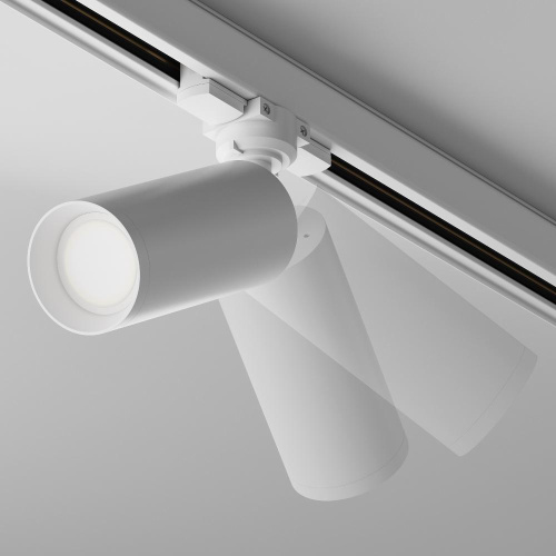 Трековый светильник Maytoni Technical Focus TR028-3-GU10-W Трековый светильник Maytoni Technical Focus TR028-3-GU10-W