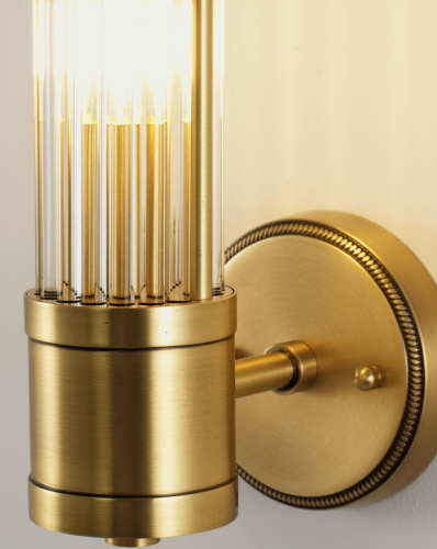Бра Moderli Brass V11020-1W Бра Moderli Brass V11020-1W