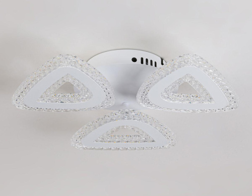 Потолочная светодиодная люстра Ambrella light Acrylica Original FA4018 Потолочная светодиодная люстра Ambrella light Acrylica Original FA4018