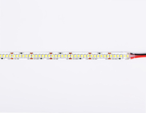 Светодиодная лента Ambrella Light 19,2W/m 240LED/m 2835SMD теплый белый 5M GS1501 Светодиодная лента Ambrella Light 19,2W/m 240LED/m 2835SMD теплый белый 5M GS1501