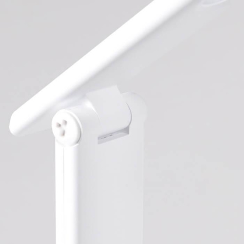 Настольная лампа Ambrella light Desk DE530 Настольная лампа Ambrella light Desk DE530