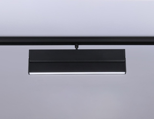 Трековый светодиодный светильник Ambrella light Track System Magnetic GL4066 Трековый светодиодный светильник Ambrella light Track System Magnetic GL4066