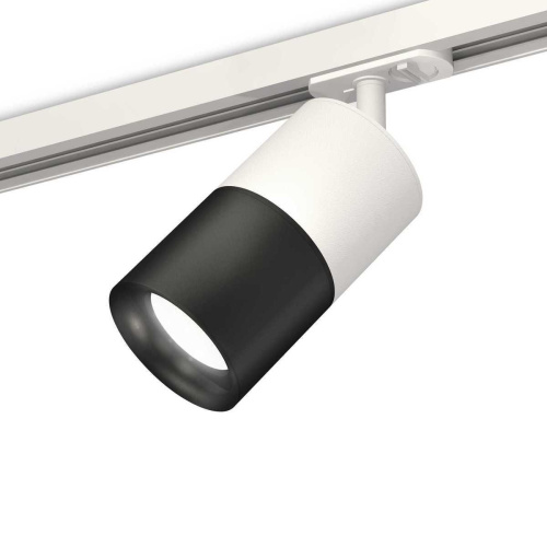 Комплект трекового светильника Ambrella light Track System XT (A2536, C7401, A2071, C7402, N7011) XT7402001 Комплект трекового светильника Ambrella light Track System XT (A2536, C7401, A2071, C7402, N7011) XT7402001