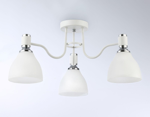 Потолочная люстра Ambrella light Traditional Modern TR303302 Потолочная люстра Ambrella light Traditional Modern TR303302