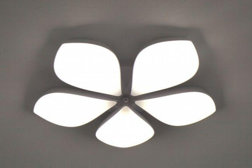 Потолочная светодиодная люстра Escada 10235/5LED (85W) Потолочная светодиодная люстра Escada 10235/5LED (85W)
