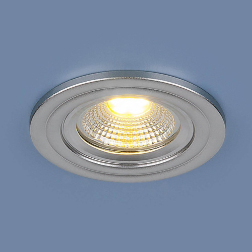 Встраиваемый светодиодный светильник Elektrostandard 9902 LED 3W COB SL серебро a038458 Встраиваемый светодиодный светильник Elektrostandard 9902 LED 3W COB SL серебро a038458
