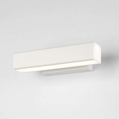 Подсветка для зеркал Elektrostandard Kessi MRL LED 1007 a043966 Подсветка для зеркал Elektrostandard Kessi MRL LED 1007 a043966