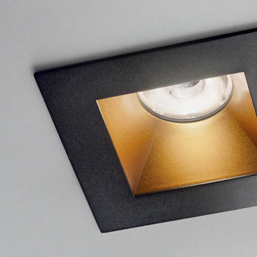 Встраиваемый светодиодный светильник Ideal Lux Dynamic Source 09W CRI90 4000K 252995 Встраиваемый светодиодный светильник Ideal Lux Dynamic Source 09W CRI90 4000K 252995