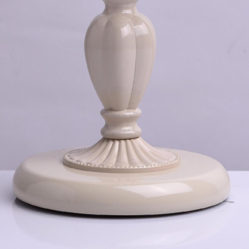 Настольная лампа MW-Light Ариадна 450033801 Настольная лампа MW-Light Ариадна 450033801