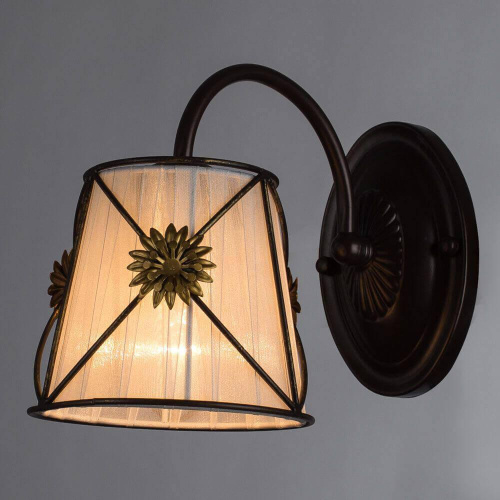 Бра Arte Lamp 72 A5495AP-1BR Бра Arte Lamp 72 A5495AP-1BR