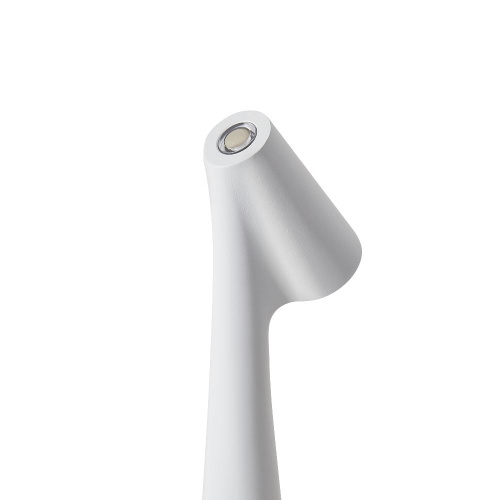 Настольный светильник Freya FR6188TL-L3W Настольный светильник Freya FR6188TL-L3W