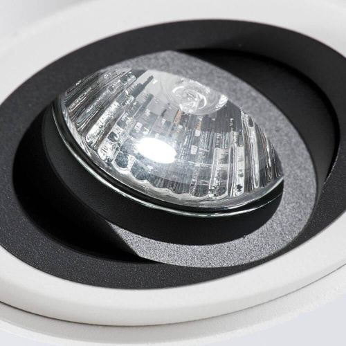 Потолочный светильник Arte Lamp A5644PL-1WH Потолочный светильник Arte Lamp A5644PL-1WH