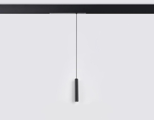 Трековый светодиодный светильник Ambrella Light Track System Magnetic 220V GL1432 Трековый светодиодный светильник Ambrella Light Track System Magnetic 220V GL1432