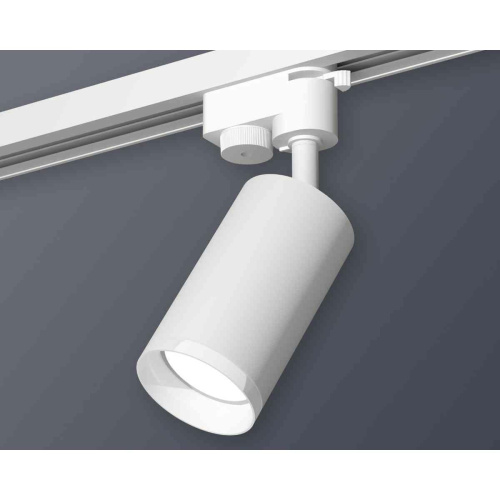 Комплект трекового светильника Ambrella light Track System XT6322150 SWH/FR белый песок/белый матовый (A2520, C6322, N6246) Комплект трекового светильника Ambrella light Track System XT6322150 SWH/FR белый песок/белый матовый (A2520, C6322, N6246)