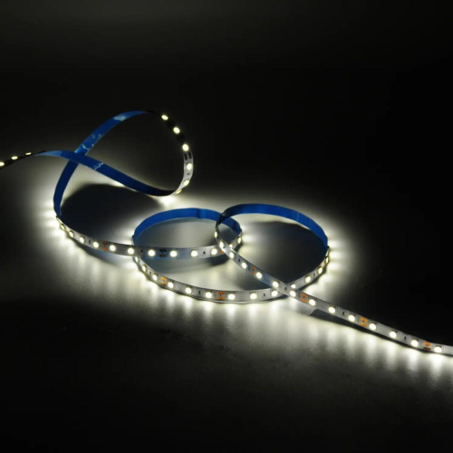 Светодиодная лента Gauss 10W/m 60LED/m 5050SMD теплый белый 1M BT033 Светодиодная лента Gauss 10W/m 60LED/m 5050SMD теплый белый 1M BT033