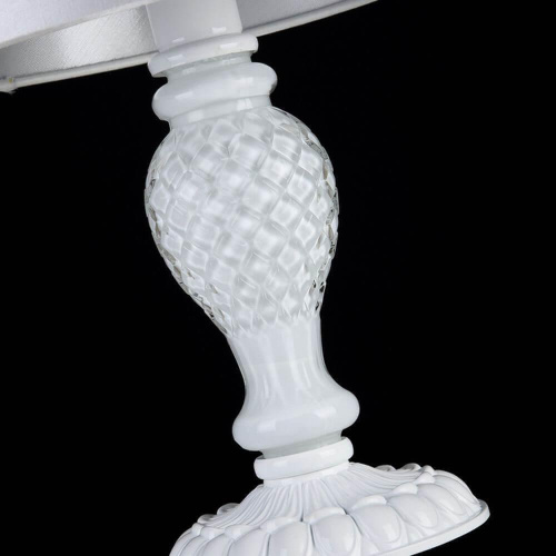 Настольная лампа Maytoni Contrast ARM220-11-W Настольная лампа Maytoni Contrast ARM220-11-W