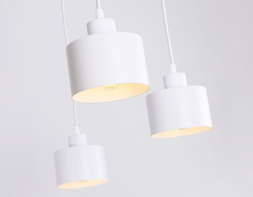 Подвесная люстра Ambrella light Traditional TR8131 Подвесная люстра Ambrella light Traditional TR8131