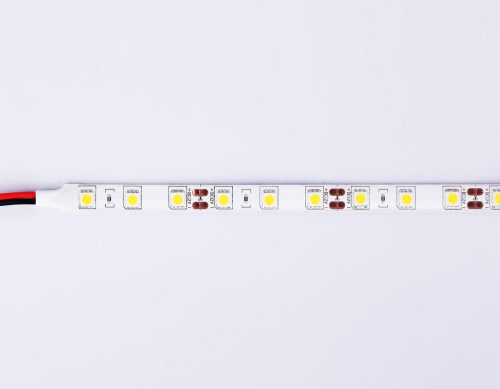 Светодиодная влагозащищенная лента Ambrella Light 14,4W/m 60LED/m 5050SMD холодный белый 5M GS2103 Светодиодная влагозащищенная лента Ambrella Light 14,4W/m 60LED/m 5050SMD холодный белый 5M GS2103