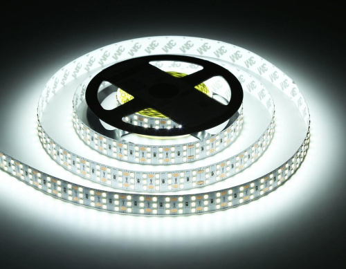 Светодиодная лента Ambrella Light 26W/m 324LED/m 2835SMD холодный белый 5M GS3903 Светодиодная лента Ambrella Light 26W/m 324LED/m 2835SMD холодный белый 5M GS3903